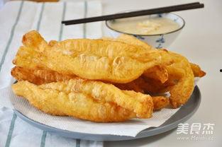 炸油条的做法视频,炸油条视频教程，轻松学会家常美味