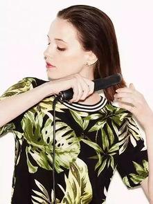 头发拉直视频,跟随头发拉直视频教程，打造完美秀发