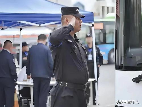 保安敬礼视频,传递职业尊严与军人精神