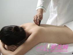 腰部刮痧视频,跟随刮痧视频，轻松掌握腰部保健技巧