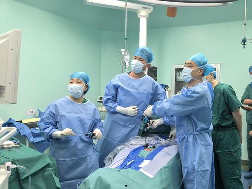 大手术视频,惊心动魄的医学奇迹瞬间