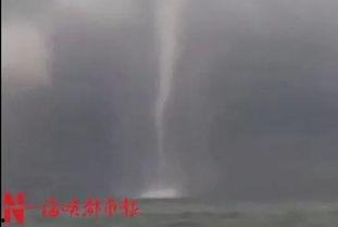 水龙卷视频,现场画面触目惊心