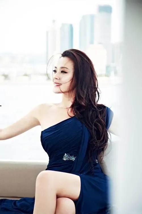 梁爱琪视频,揭秘她的魅力瞬间