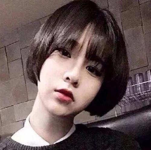 女短发图片大全,女短发图片大全中的时尚风采