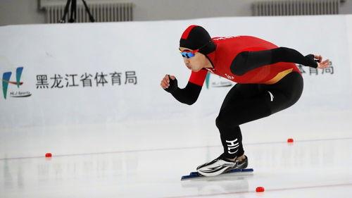速滑比赛视频,激情瞬间，速度与激情的完美演绎